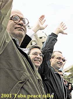 taba-erekat beilin rabbo Taba, janeiro de 2001 -Saeb Erekat - Yossi Beilin - Iasser Abed Rabbo